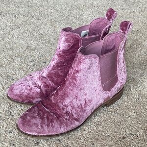 Toms Pink Velvet Chelsea Ankle Boots